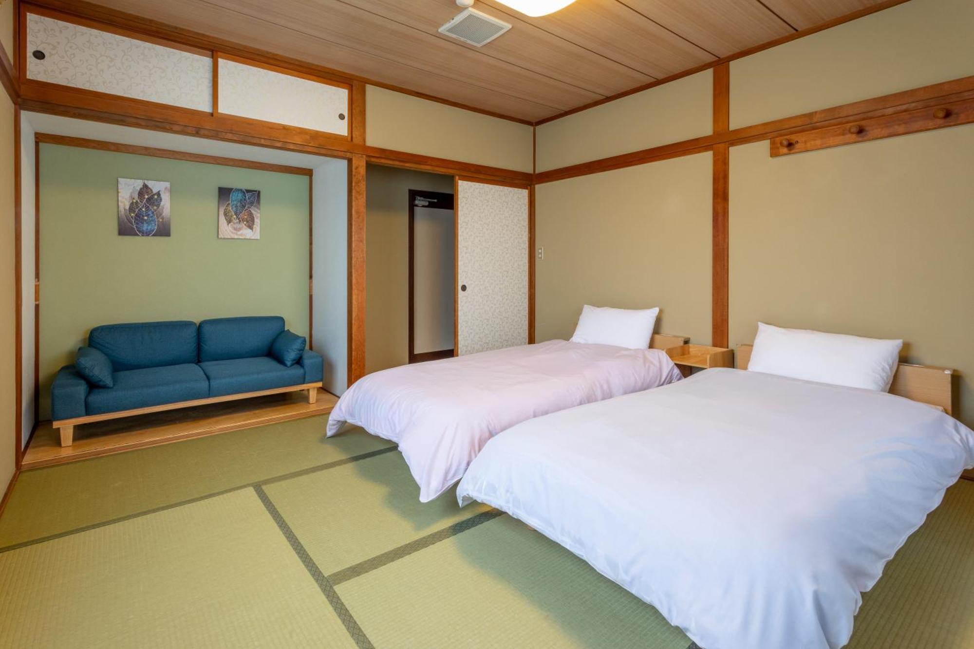 Pension Eastmountain Hakuba Eksteriør billede